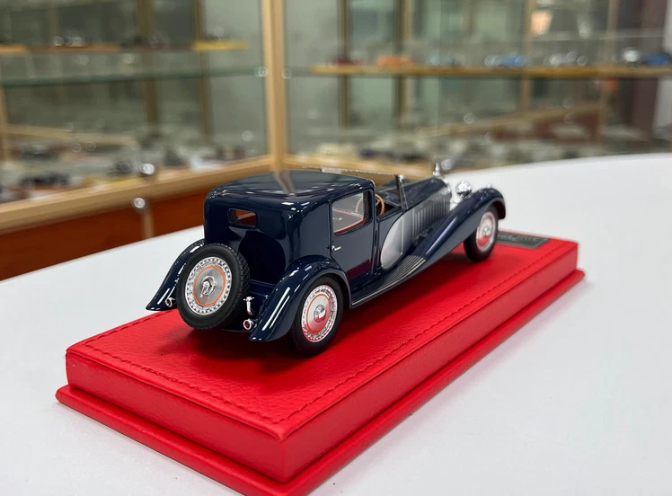 『ブガッティ　ロワイヤル　タイプ41』ウエスタンモデル　1/43　美品 XEROX 1/43 Resin car model Bugatti Type 41 Royale 41111