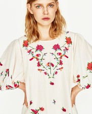 RARE BNWT ZARA FLORAL EMBROIDERED DRESS FLOWING FULL SLEEVES BUTTONED CUFFS XS
