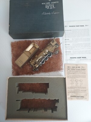 United Models HO Southern's Pasific 4-6-2 Steam Locomotive Tender Unpainted Bras