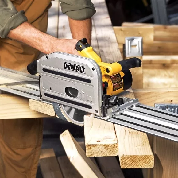 International DeWalt DWS520K Plunge Saw Tracksaw for 220V 240V