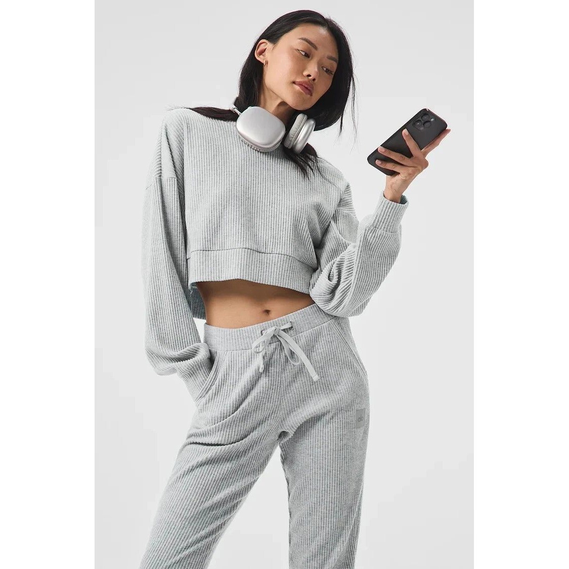 Alo Yoga Muse Hoodie Size L Heather Grey Ribbed Knit Cropped