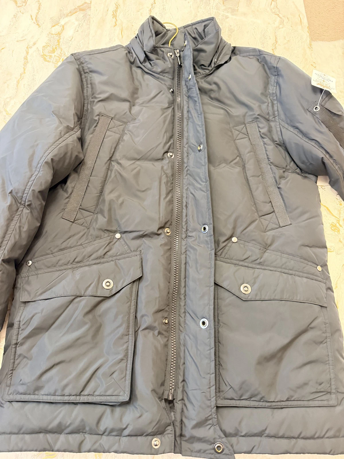 GUESS Men's Black Padded Utility Field Jacket – Multi-Pocket Winter Coat - product detail image 8