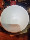 Pyrex 404 Yellow/White Glass Mixing Bowl 4 qt Round Nesting Medium — photo 2