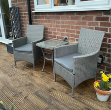 Rattan Bistro Set 3 Pcs Garden Patio Furniture Cushion Wicker 2 Seat Chair Table