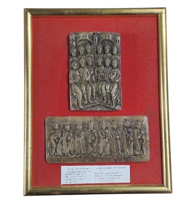 Antikes Wachsportrait Relief -12 Apostel & Jahr der vier Kaiser'' um 1480