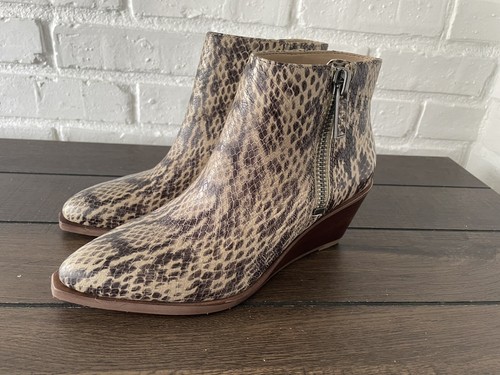 1.STATE Kipp Snake Print Ankle Zip Tan Brown Black Wedge Side Zip Boots Sz 6 M