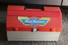 Vintage Rare HTF fold up Micro Machines Scale Miniatures Super Service Station
