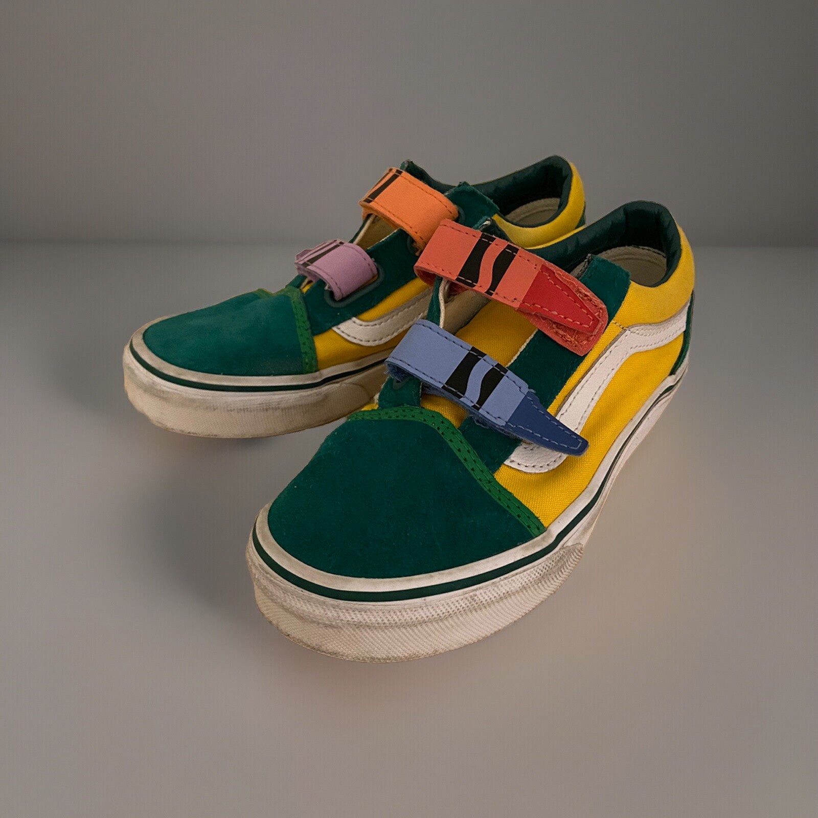 Crayola Kids Vans Sz 2.5 Limited Edition