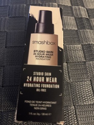 SMASHBOX STUDIO SKIN 15 24 HOUR WEAR HYDRATING FOUNDATION OIL FREE 1OZ/30ML NIB