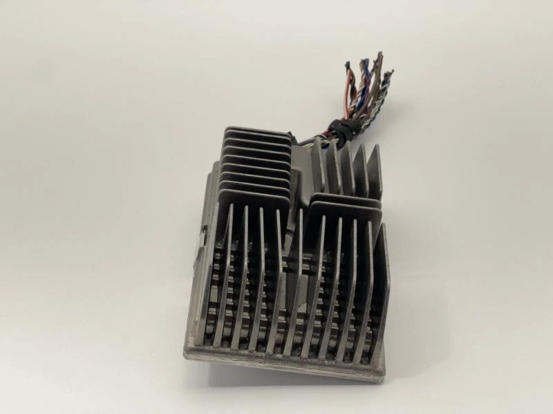 BMW 330i 2017-2019 amplificador sedán 2,0 a AWD 73 k - tracción X- 57300 Foto 4 de 4