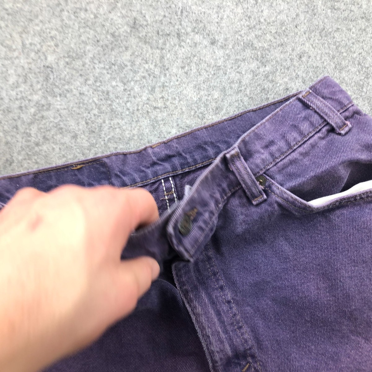 VINTAGE Levis 550 Shorts Mens 34 Purple Denim Relaxed Fit Jean