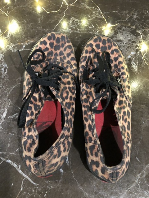 vans authentic lo pro cheetah