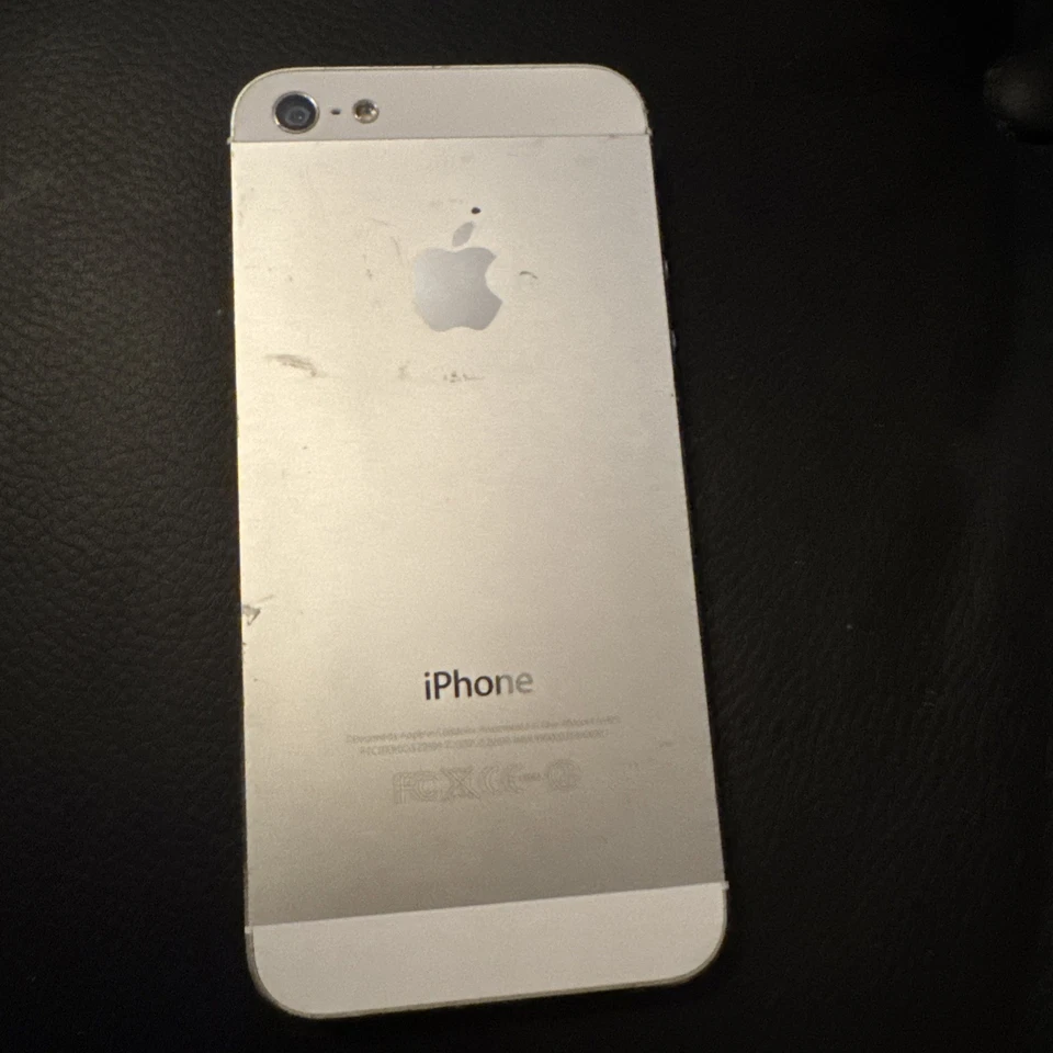 Apple iPhone 5 16GB White (Verizon) A1429 Fast Ship Good Used 10.3.4 IOS - Image 3 of 3