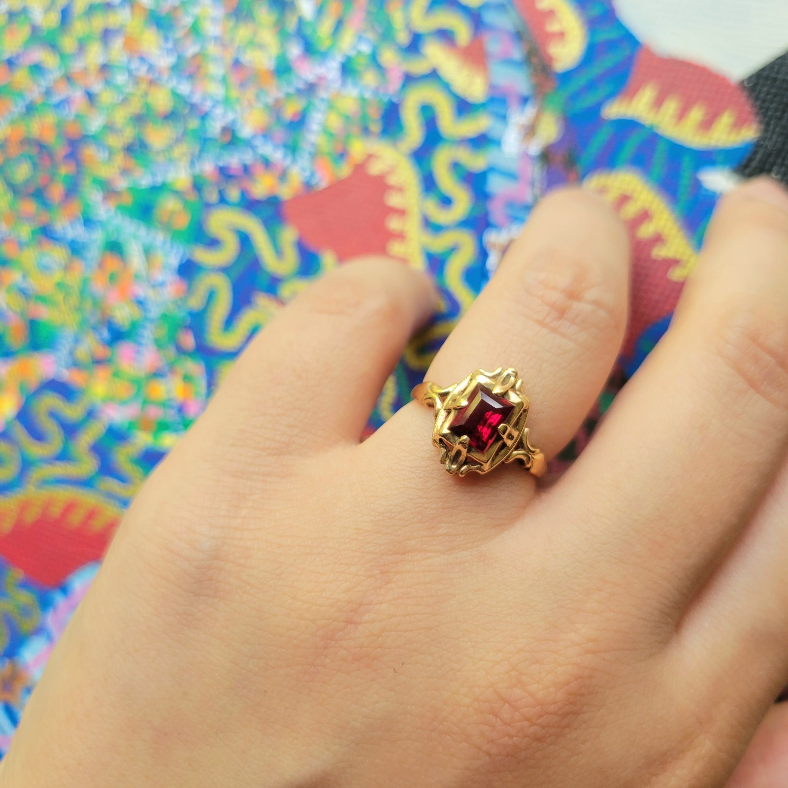 Vintage 10K Solid Gold Simulated Ruby Ornate Ring… - image 23