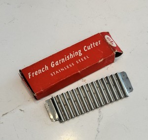 Vintage 1950s FRENCH GARNISHING CUTTER! Stainless Steel Crinkle Cutter in Box