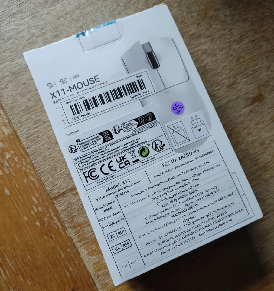 ATTACK SHARK X11 Wireless Gaming Mouse With Dock and Tape - Black - Image 3 of 4