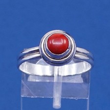 sz 8.25, vtg Sterling silver handmade ring, 925 w/ red onyx stone