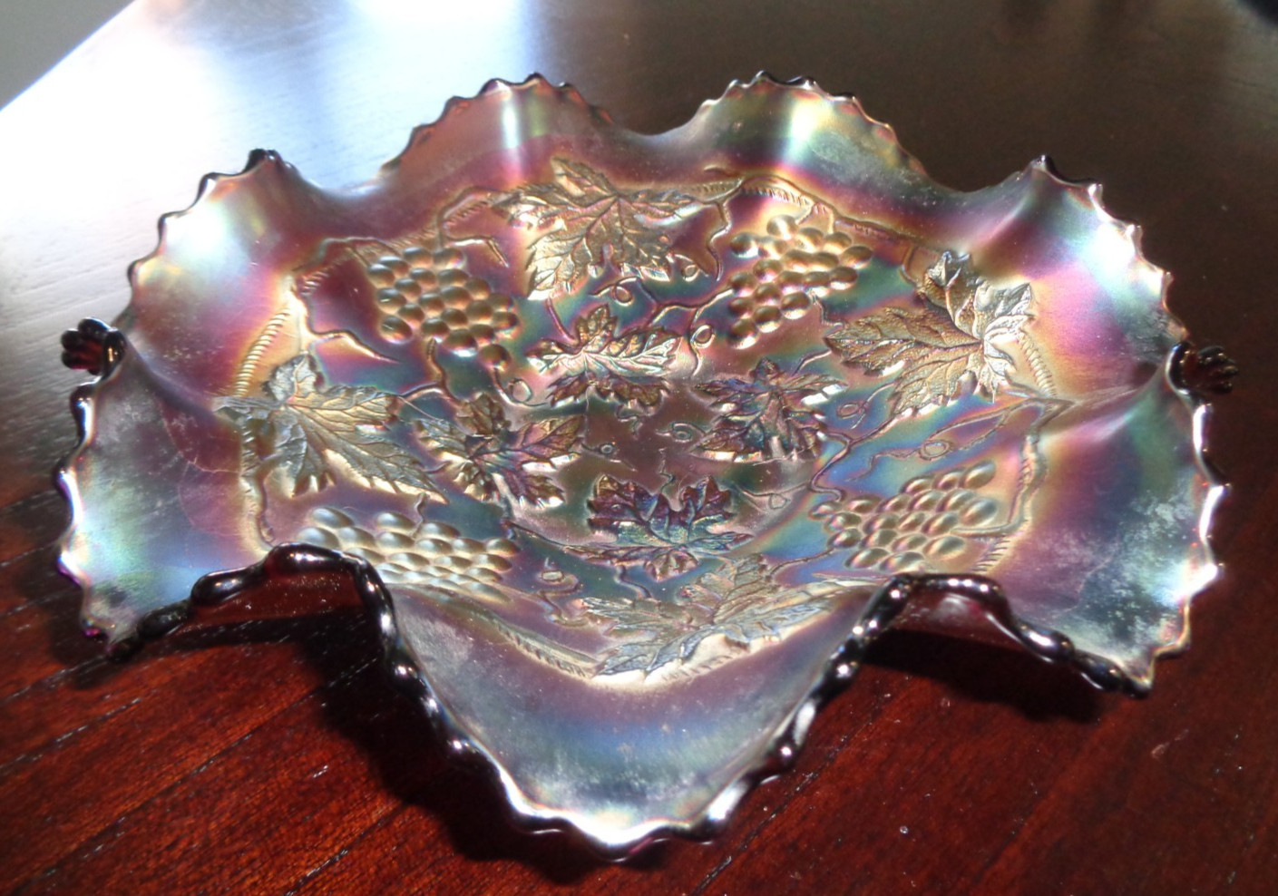 Fabulous Antique Northwood Amethyst Carnival Glass Bowl-Grape & Cable Pattern