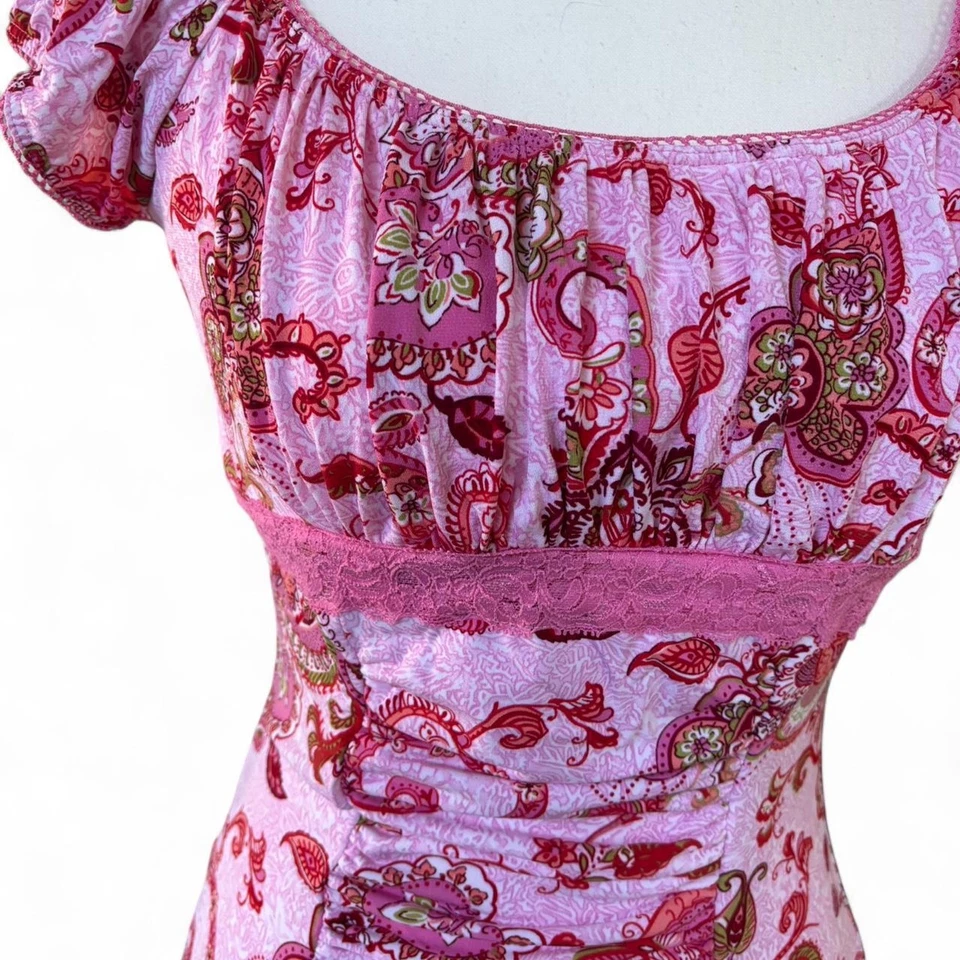 Top Y2K Dead Stock Trixxi Rosa Paisley M/L Nuevo con Etiquetas.  Foto 4 de 4
