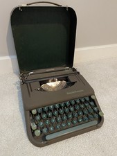 Vintage Metal Portable Typewriter Smith-Corona Skyriter-w/ Cover thumbnail