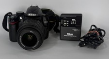 Nikon D5000 SLR Digitalkamera [12 Megapixel, inkl. 18-55mm Objektiv]