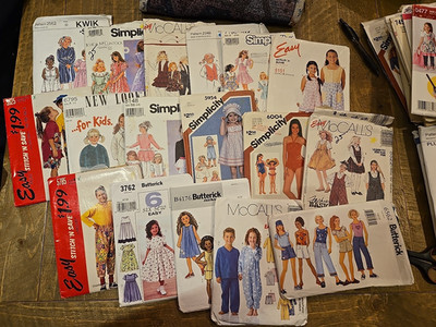 Lot of 15+ Childrens Vintage Sewing Patterns McCalls Butterick Simplicity #43