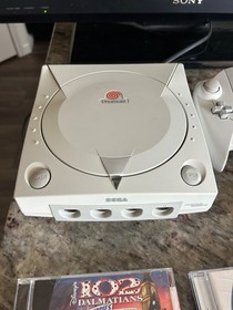 Sega Dreamcast Bundle with 2 games - Tested see pictures