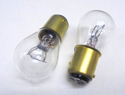 Lot of 2 - Wagner 198 Miniature Lamp 12V Multi-Purpose Light Bulbs