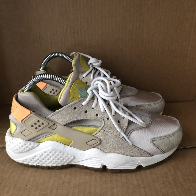 nike huarache silver womens