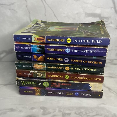Warriors Book Lot Of 7 Erin Hunter PB Cats Animal Adventure Homeschool Reading