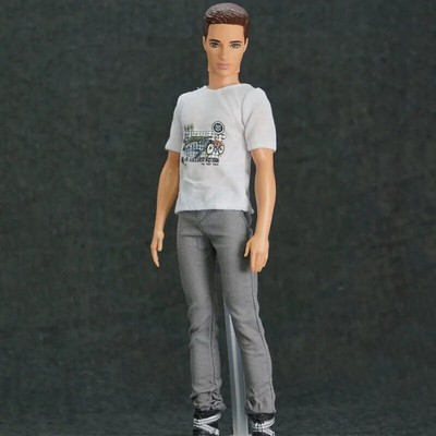 Weiß Karikatur T-Shirts & Graue Hose Lange Hose Kleidung für Ken Puppen-Outfits