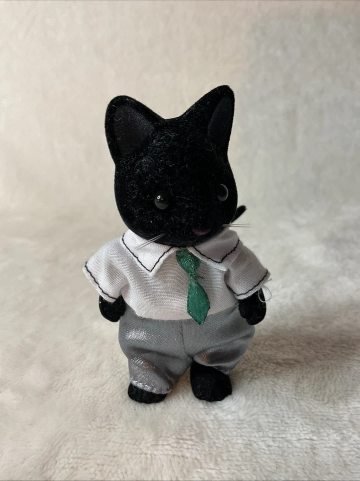 Sylvanian Families Tuxedo Cat Family (5181) - Mint Condition - Image 3 of 4