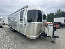 2024 Airstream Flying Cloud 25 FBQ