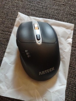 Universal Multi-Device Bluetooth Mouse 
