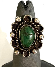 VINTAGE HANDMADE MALACHITE  STERLING SILVER RING SIZE 5 1/2