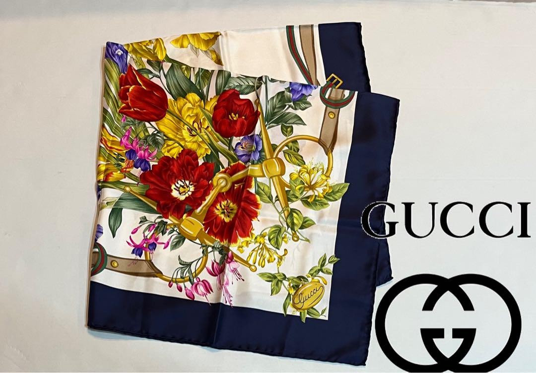 Gucci Vintage Floral Logo Embroidered Shawl Scarf