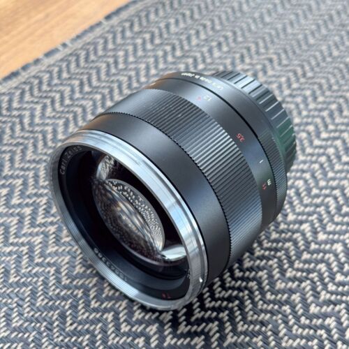 Zeiss Planar T* 85mm f1.4 ZE Lens - Canon EF Mount - Picture 3 of 6