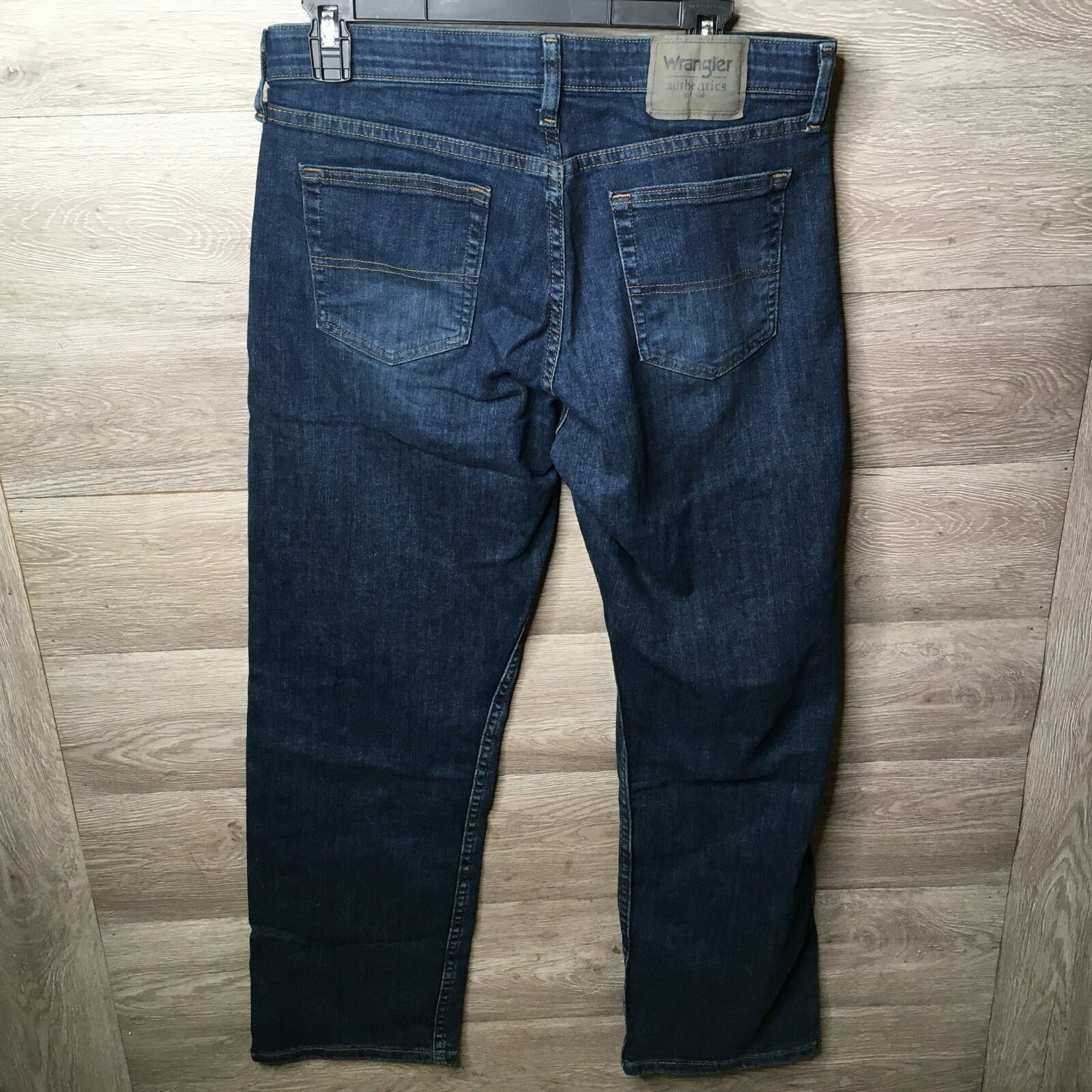 Wrangler Mens 31x30 Comfort Waist Relaxed Straight Jeans NWOT | eBay