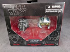 Star Wars KYLO REN & Poe Dameron Helmets 1 Black Series Titanium