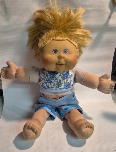 Cabbage Patch Play Along PA-12 Blonde Doll With Blue Outfit 2004