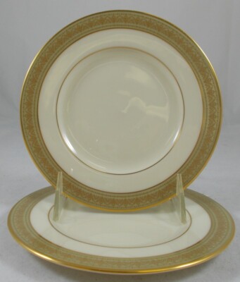 Lenox Greenfield Group of 2 Bread and Butter Plates Gold and Green Trim