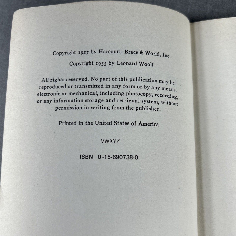 To the Lighthouse by Virginia Woolf 1964 Vintage Paperback Book