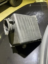 E39 M5 O/S Airbox Right