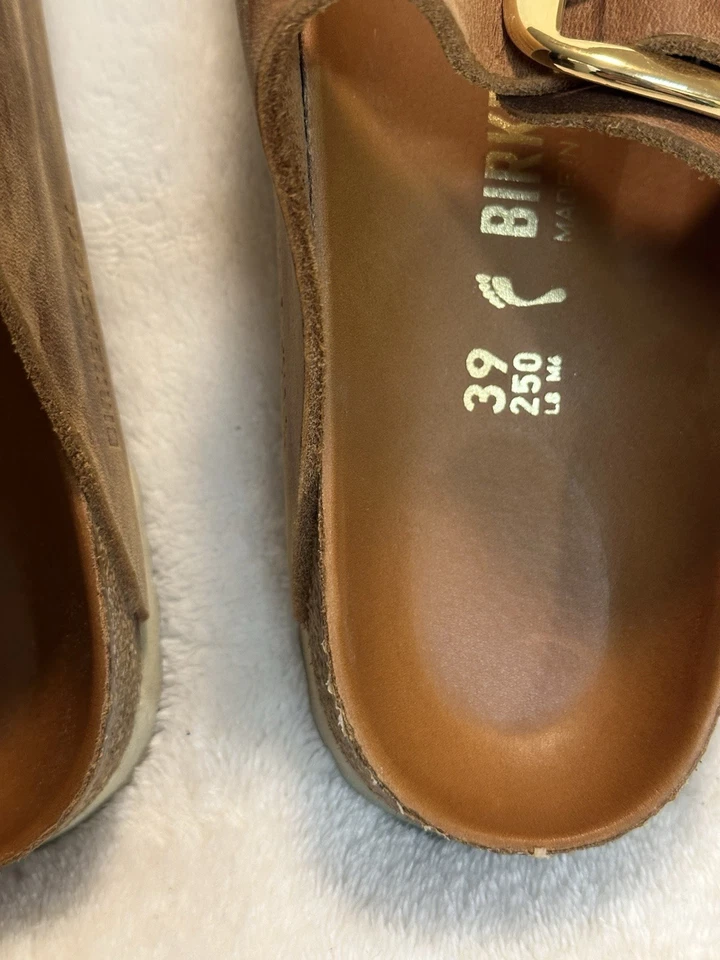 Birkenstock • Sandalia Arizona Hebilla Grande Marrón Dorado Mujer Talla 39 Foto 3 de 4