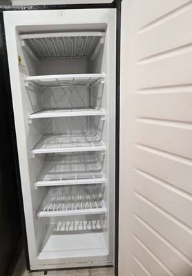 Frigidaire 6.5 Cu.ft Upright Freezer Used But In Excellent Condition PickUp ONLY