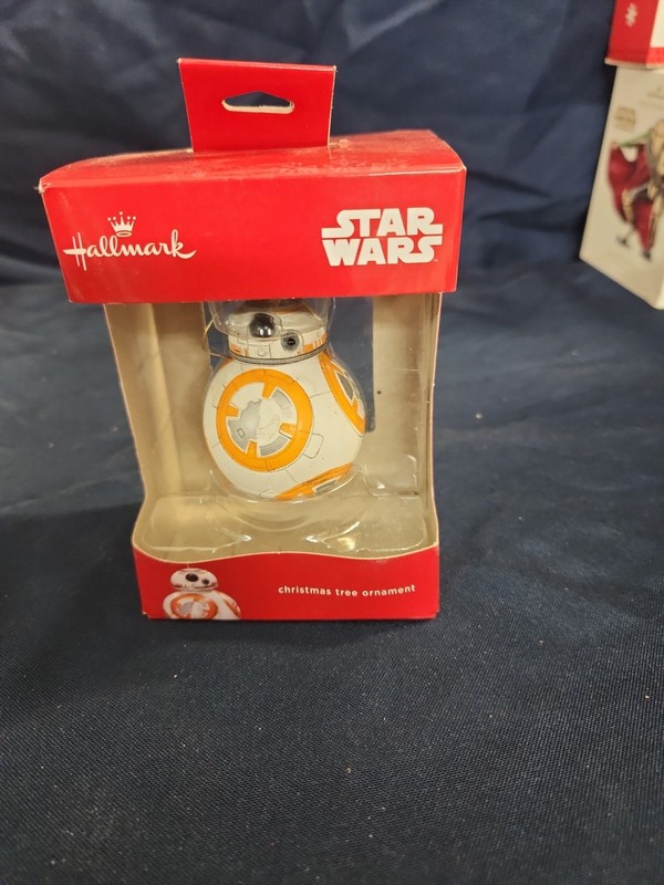 Hallmark Star Wars Ornament BB8