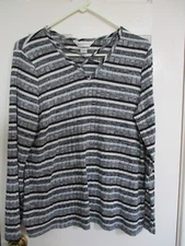 CHRISTOPHER & BANKS MULTI COLOR SPRARKLE LONG SLEEVE TOP SIZE LARGE