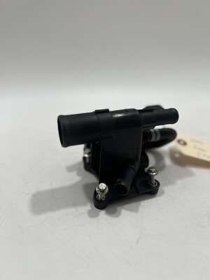 ✓13-19 FORD FUSION ESCAPE FUSION 2.5L COOLANT HOUSING INLET