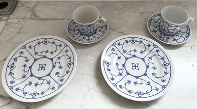 DDR Jäger Eisenberg 2 x Gedeck Tasse Untertasse Teller Indisch Blau Strohblume