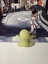 SMISKI Hipper Sticking Splat Stuck Lazy Silly Cute Figure Figurine Laying